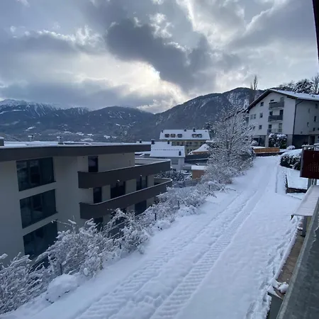 Alpenglow Apartment